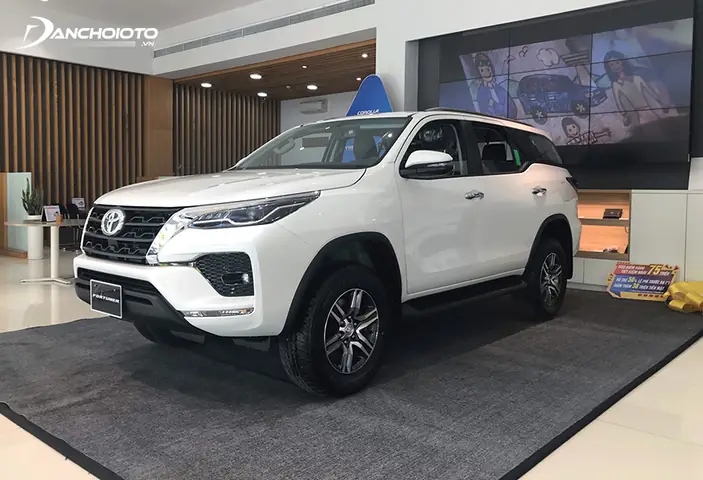 Toyota Fortuner (suv)