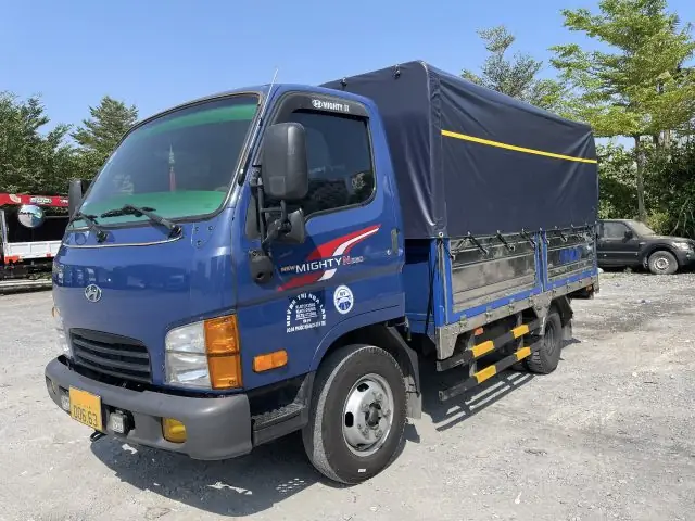 Những Yếu Tố Cần Cân Nhắc Khi Chọn Mua Xe Ô Tô Tải Cũ