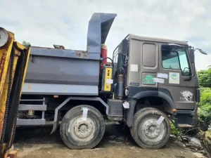 Xe Ô Tô Tải Tự Đổ Cnhtc: Tổng Quan Chi Tiết