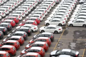 Có Nên Mua Ô Tô Tồn Kho Đời Cũ?