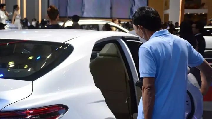 Ô Tô Mới Tồn Kho Đua Nhau Giảm 100-200 Triệu Đồng, Đây Có Phải Món Hời Cho Người Thích Hưởng Giá Tốt? 1