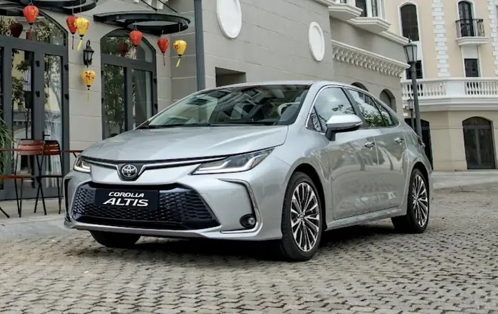 Toyota Corolla Altis 2025 Hoàn Toàn Mới