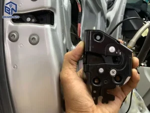 Đóng Cửa Tự Động, Nhẹ Nhàng