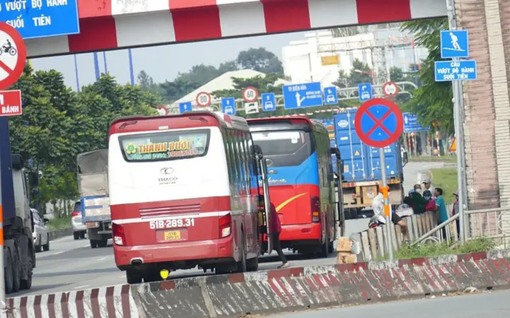 Đề Xuất Bổ Sung Quy Định Ngăn Xe Hợp Đồng 'trá Hình'