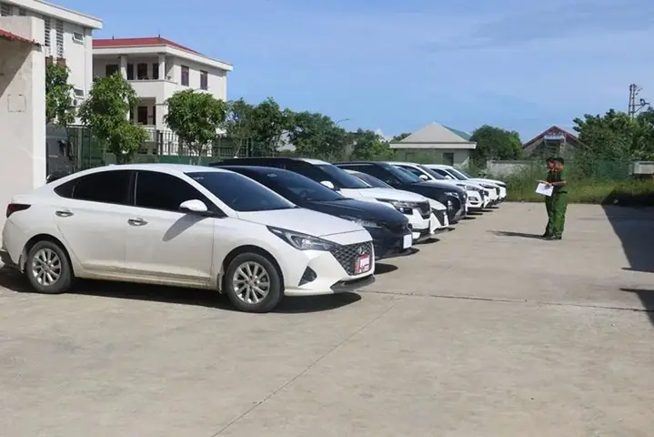 Xe Ô Tô Trên 10 Tỷ