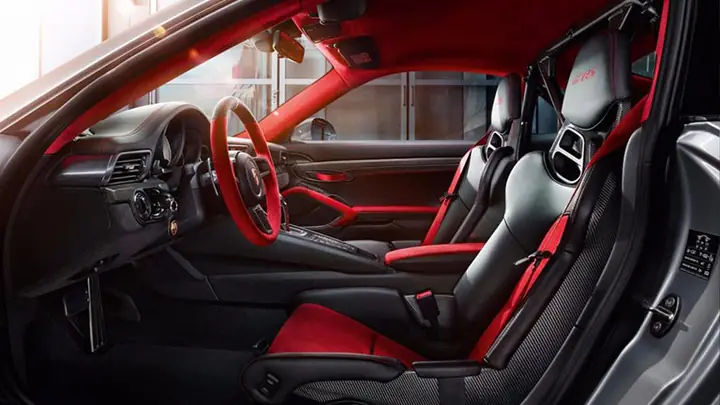 Porsche 911 Gt2 Rs – Xe Ô Tô Trên 20 Tỷ Được Săn Đón