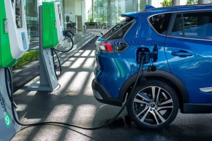 Các Yếu Tố Quyết Định Quãng Đường Đi Được Của Xe Điện Vinfast