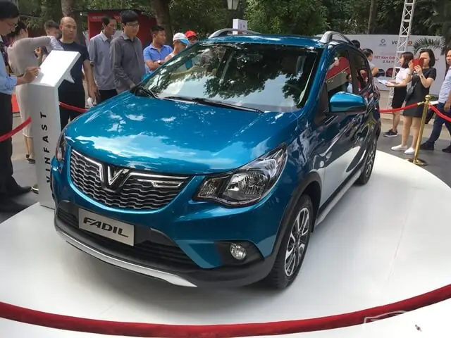 Xe Ô Tô Vinfast Fadil Giá Bao Nhiêu? Tổng Quan Toàn Diện Từ Giá Mới Đến Xe Cũ