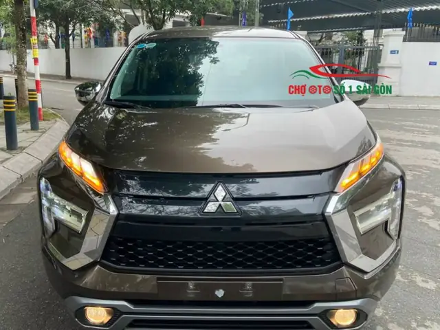 Thông Số Kỹ Thuật Của Xe Ô Tô Cũ Mitsubishi Xpander Màu Nâu Đồng 2022