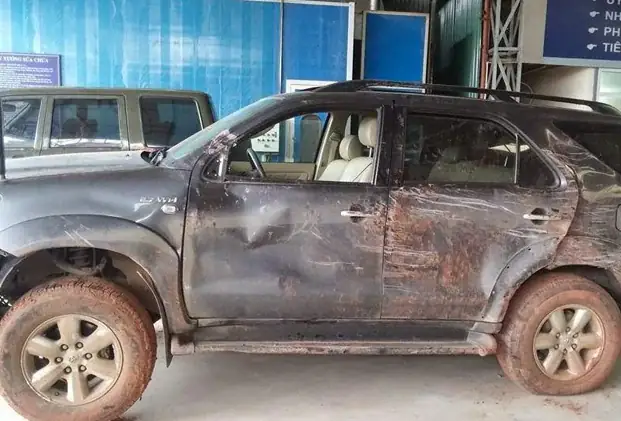 Xe Phế Liệu Ô Tô: Thực Trạng Vận Chuyển, Rủi Ro Giao Thông Và Giải Pháp Quản Lý