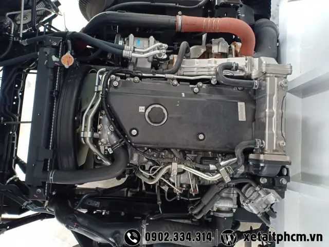 Động Cơisuzu Nqr 550chở Xe Ô Tô