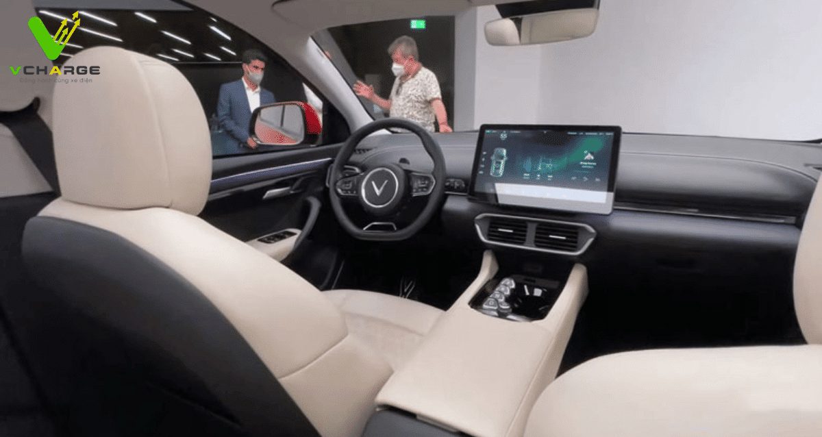 Thiết Kế Nội Thất VF 8: Tiện Nghi Cho Mọi Hành Khách