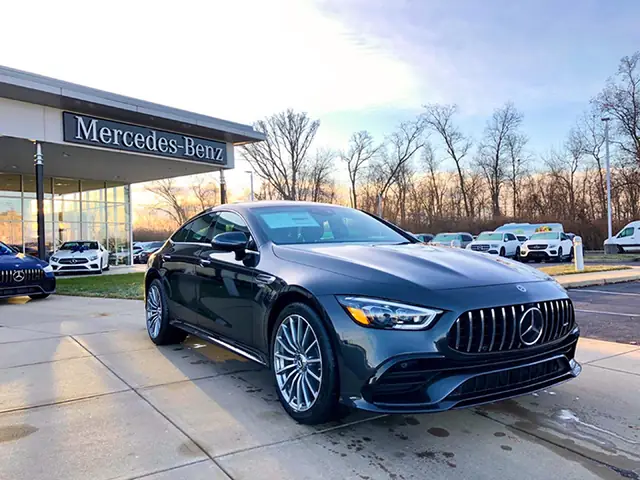 Xem Giá Các Loại Xe Ô Tô Mercedes Dòng Xe Mercedes-amg Gt-r