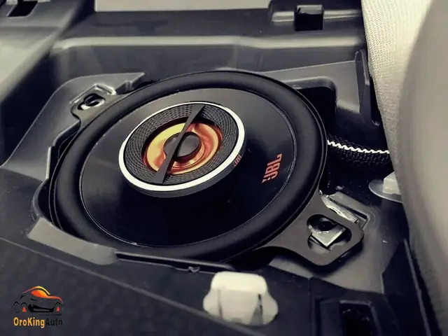 Độ Loa Xe Ô Tô – Nâng Cấp Chất Lượng Âm Thanh Đỉnh Cao