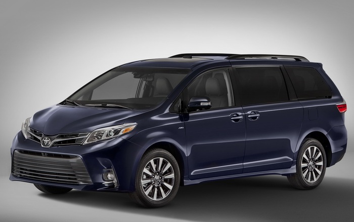 2008 toyota sienna 3