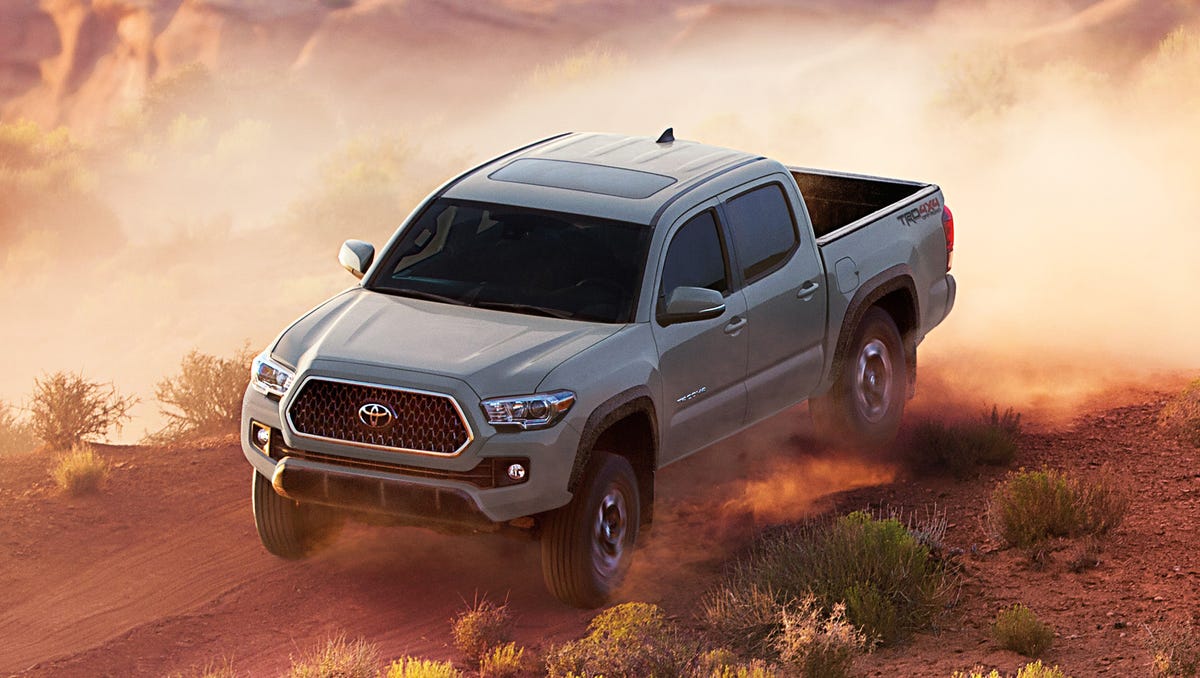 Kinh Nghiệm Mua Toyota Tacoma 2018 Cũ: Kiểm Tra, Thương Lượng Giá & Thủ Tục Sang Tên