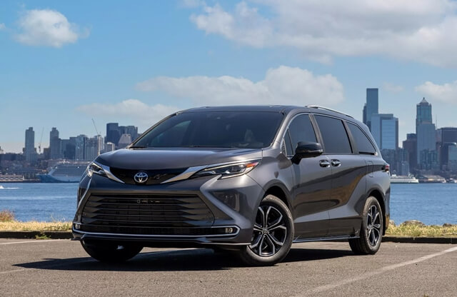 Giá Xe Toyota Sienna 2022: Cập Nhật Mới Nhất và So Sánh Các Phiên Bản