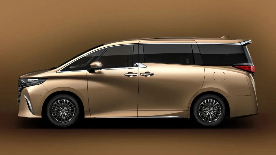 So Sánh Toyota Alphard 2024 với Các Đối Thủ Cạnh Tranh Trong Phân Khúc MPV Hạng Sang