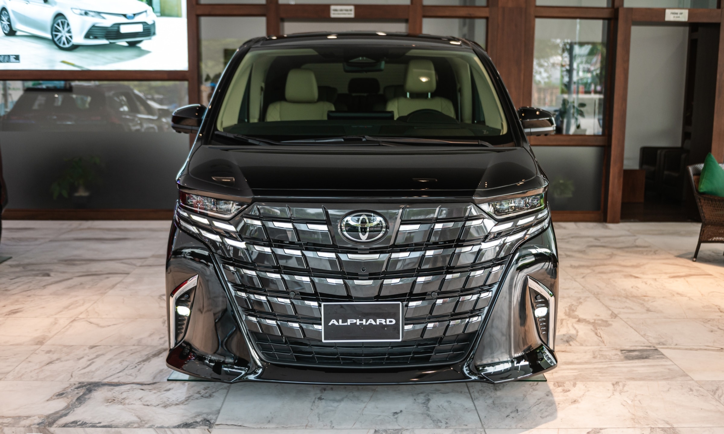 Alphard V6 Toyota: Đánh Giá Chi Tiết, Ưu Nhược Điểm Và Giá Mới Nhất 1 Đánh Giá Chi Tiết Toyota Alphard V6: Ưu Điểm, Nhược Điểm & Có Nên Mua?