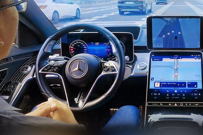 Hướng Dẫn Chọn và Sử Dụng Ảnh Mercedes 4K Làm Hình Nền Đa Năng