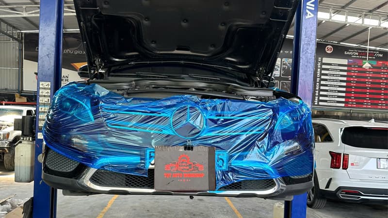 Bảo dưỡng xe Mercedes có đắt không? Giải mã chi phí thực tế