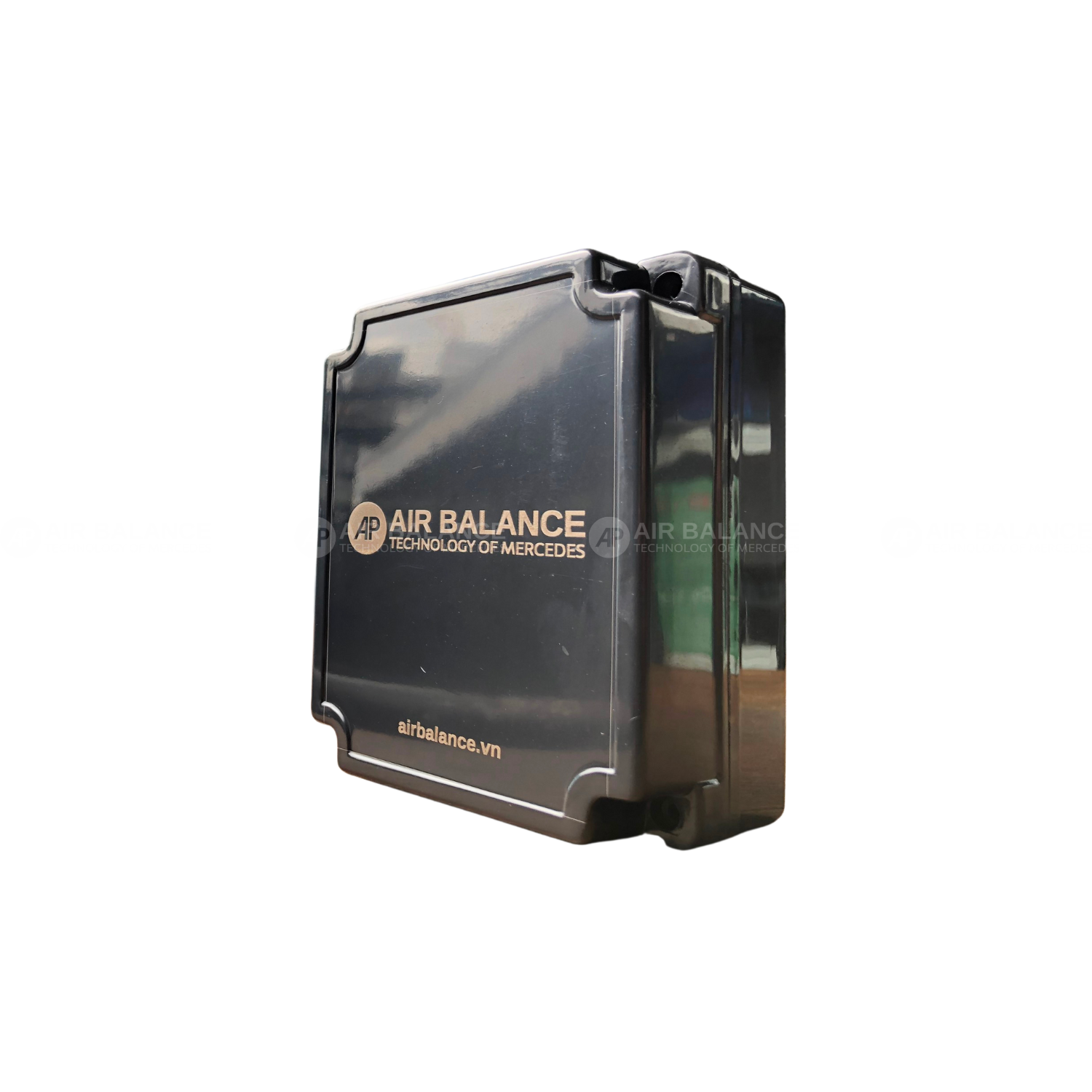 Bộ khuếch tán nước hoa Mercedes là gì? Khám phá hệ thống AIRBALANCE độc quyền