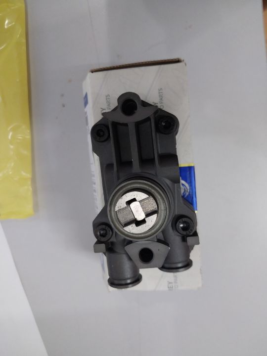 Bơm tiếp vận Mercedes Sprinter là gì? Vai trò cốt lõi trong hệ thống nhiên liệu