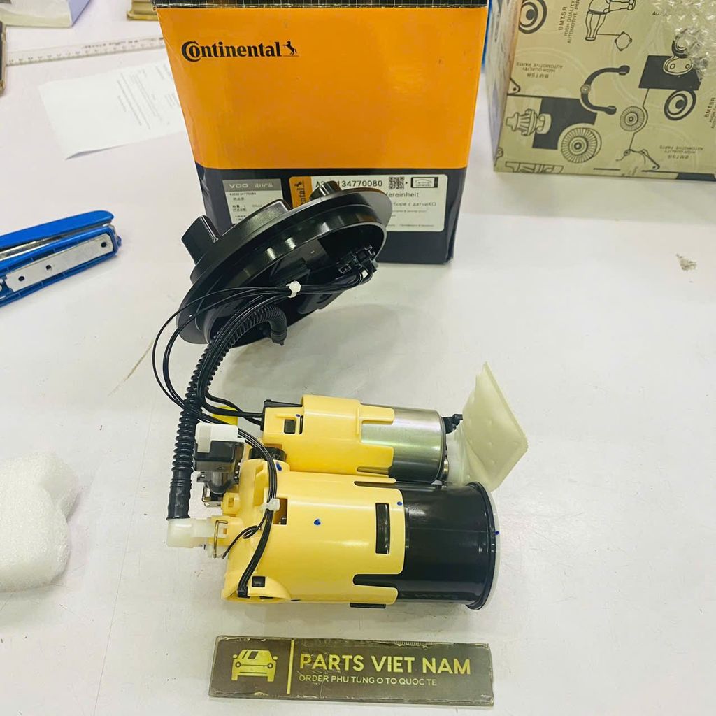 Bơm xăng Mercedes là gì và vai trò cốt lõi trong hệ thống nhiên liệu?