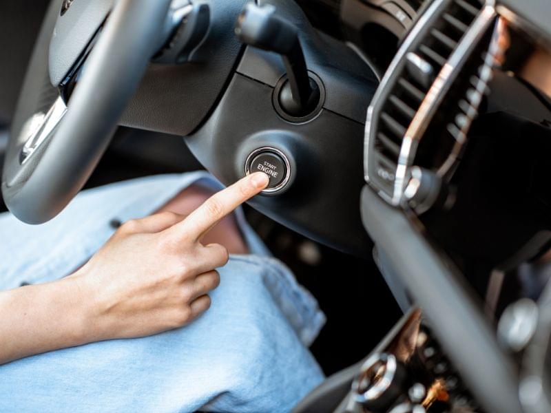 Dấu hiệu nhận biết bơm xăng Mercedes gặp vấn đề