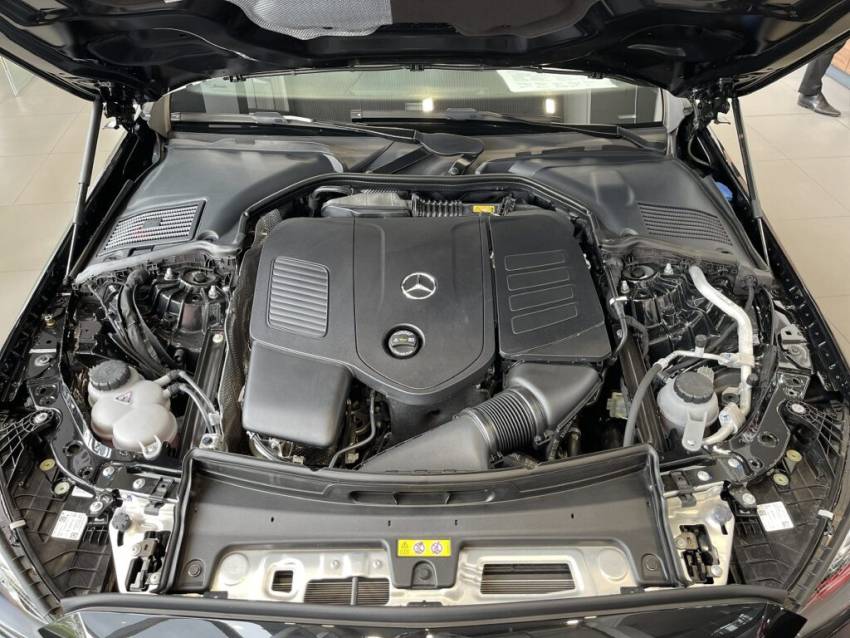 Các mục kiểm tra cần thiết sau khi mở nắp capo xe Mercedes GLC 300