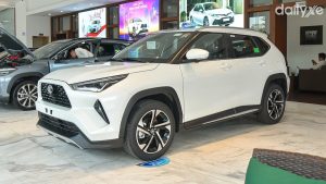 danh gia xe toyota yaris cross 2