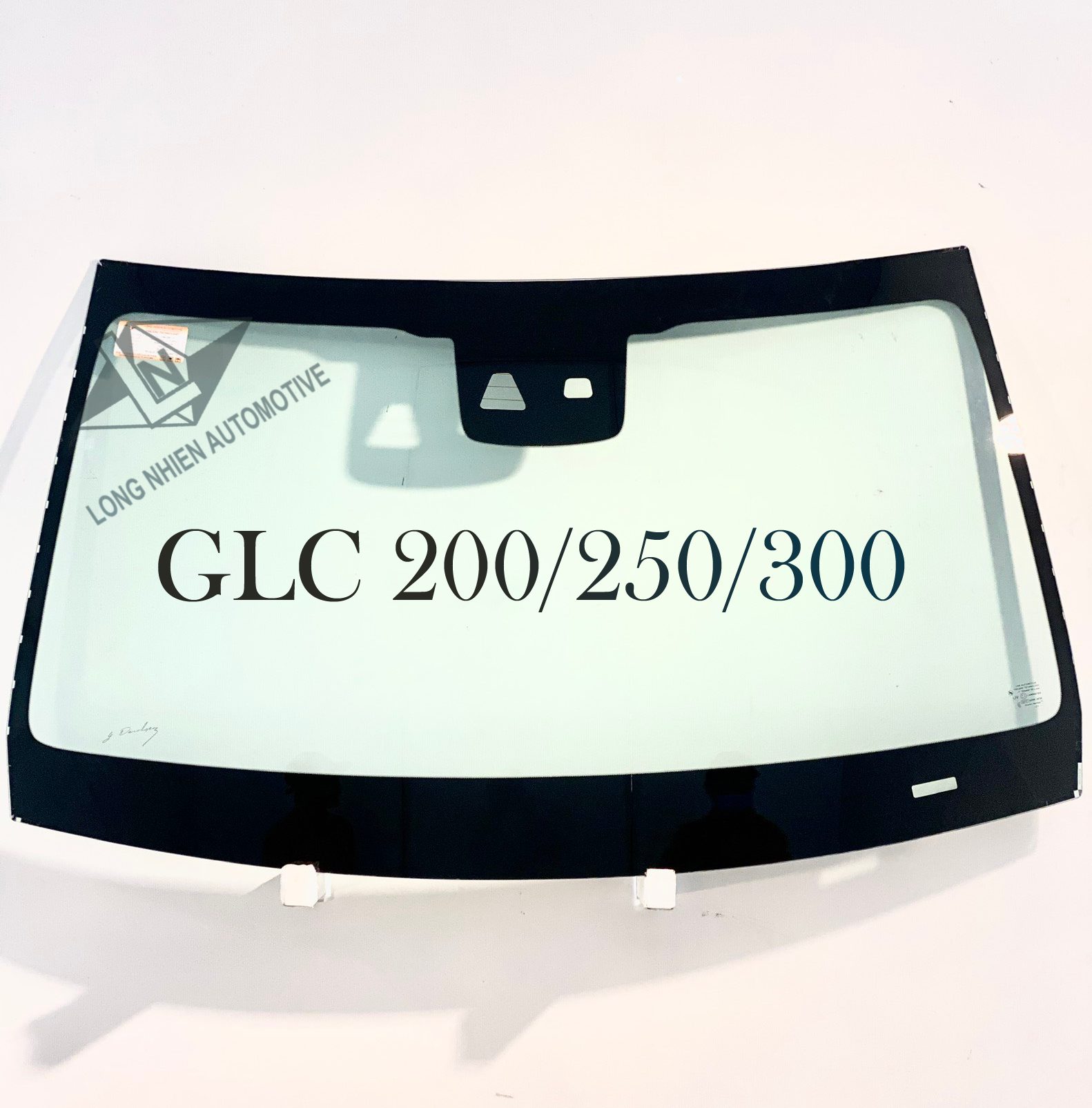 gia kinh chan gio xe mercedes glc 300 1