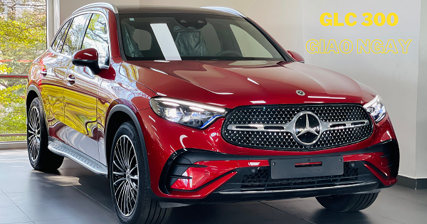 Bảng giá xe Mercedes 5 chỗ gầm cao mới nhất 2024