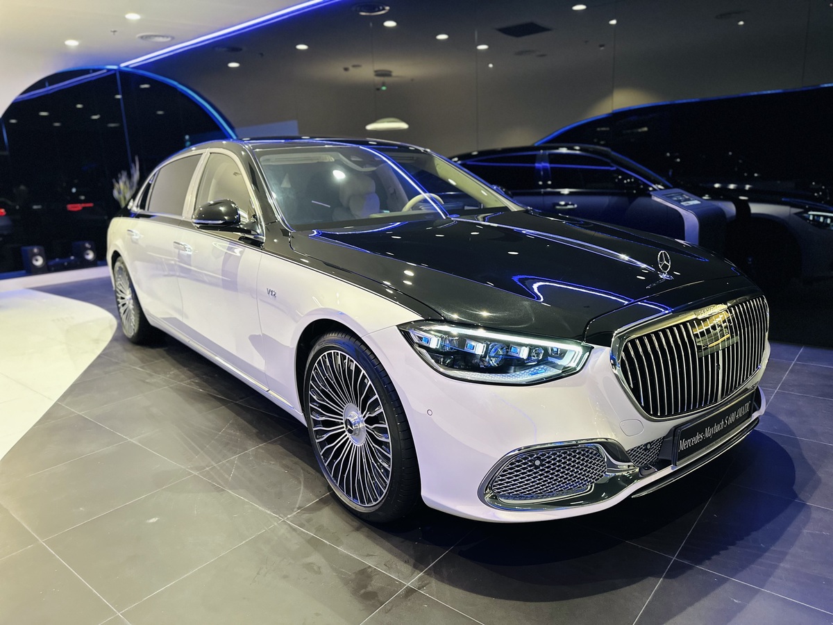 Đánh giá thiết kế và ngoại thất MercedesMaybach S 680: Biểu tượng của quyền uy