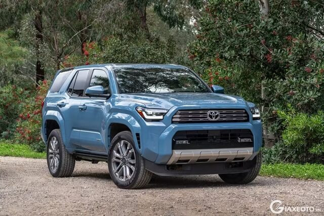 So sánh Toyota 4Runner với các đối thủ cạnh tranh tại Việt Nam