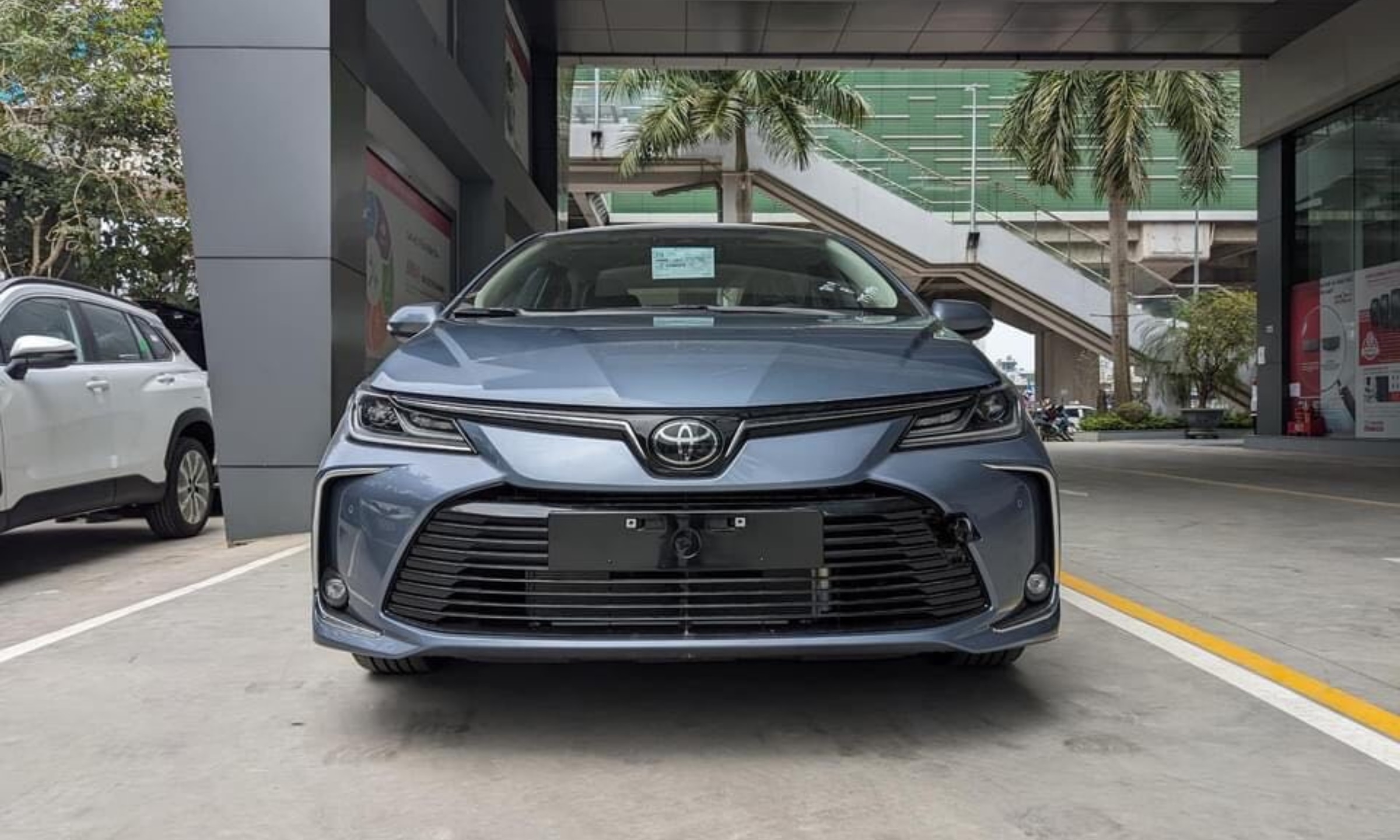 Đánh giá chi tiết các phiên bản Toyota Corolla Altis Hybrid và lựa chọn phù hợp