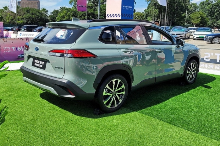 Giá xe Toyota Corolla Cross 2024: Tổng quan và cập nhật mới nhất