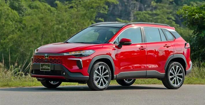 Giá lăn bánh Toyota Corolla Cross 2024: Chi tiết theo từng phiên bản và khu vực