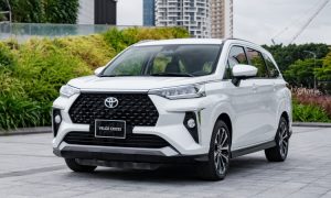gia xe toyota veloz cross lan banh 1