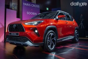 gia xe toyota yaris cross 5