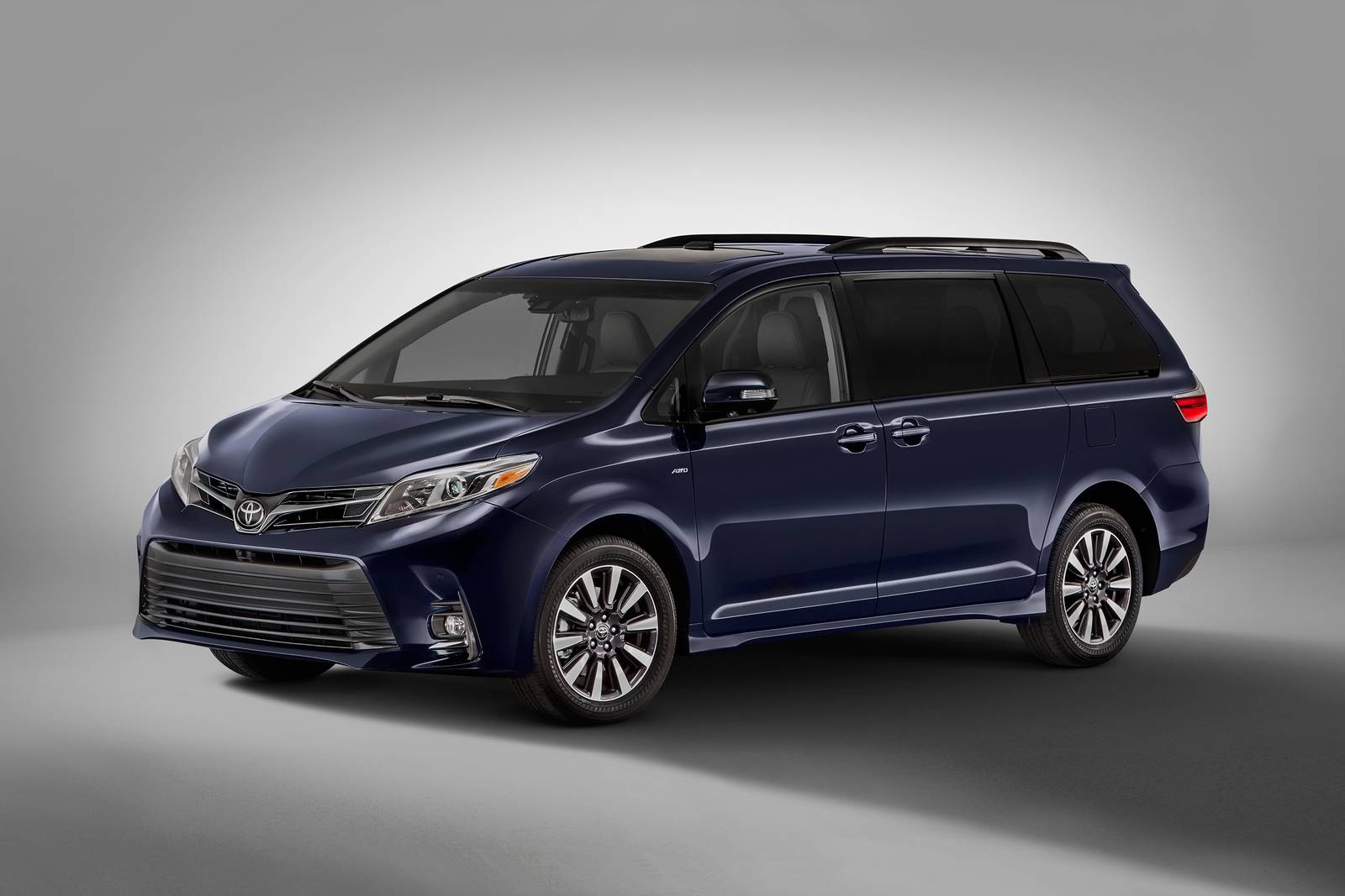 Kích thước khoang hành lý xe Toyota Sienna: Dung tích và khả năng chứa đồ