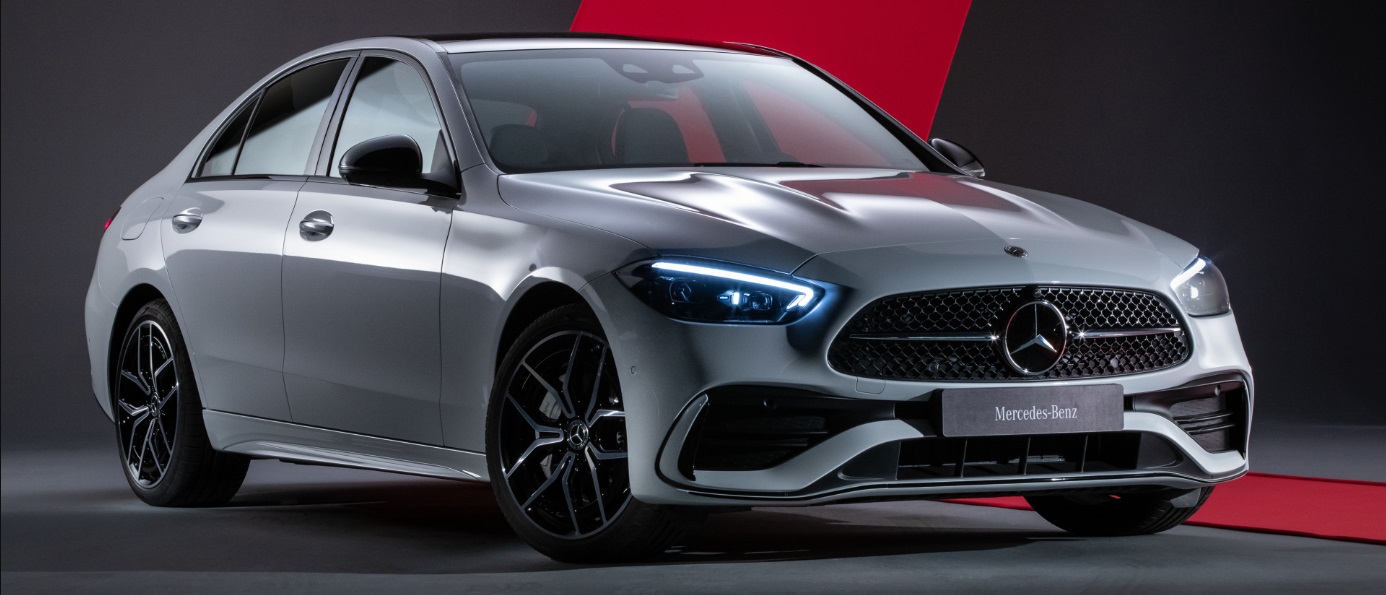 Ưu Nhược Điểm của Mercedes 9 Chỗ Máy Dầu và Đối Tượng Người Dùng Lý Tưởng