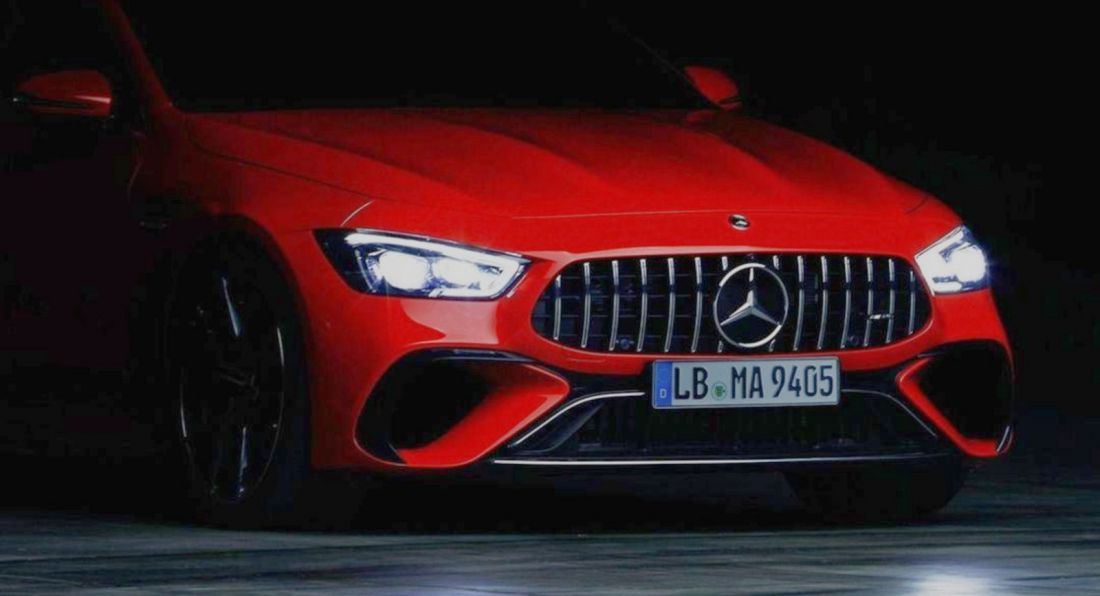 Tổng Quan MercedesAMG GT 4Door Coupé: Định Vị Trong Thế Giới Xe Hiệu Năng Cao