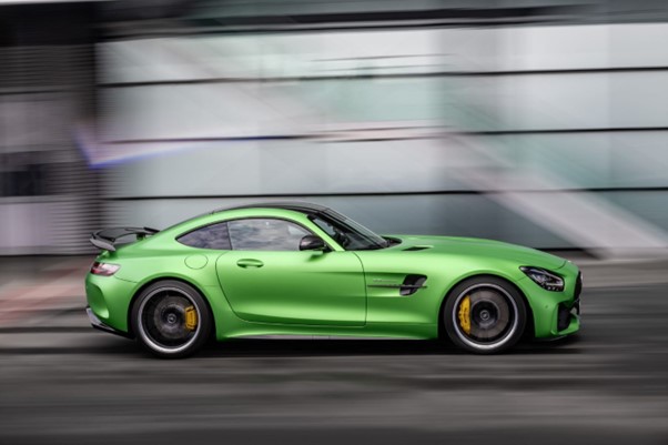 Các phiên bản MercedesAMG GTR và sự khác biệt về giá