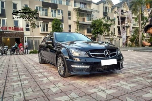 Các yếu tố then chốt ảnh hưởng đến giá Mercedes C230 đã qua sử dụng
