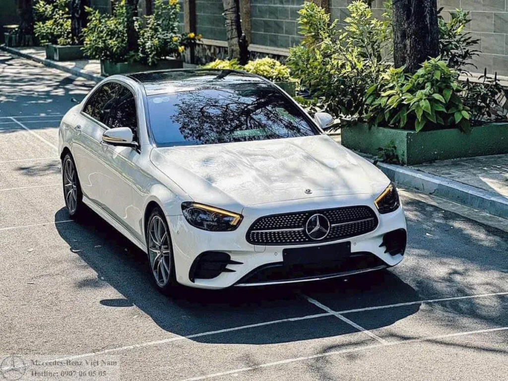 Chi phí lăn bánh Mercedes EClass 2024 tại Việt Nam