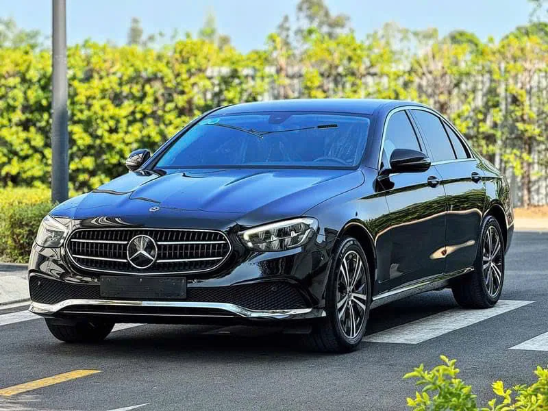 Hướng Dẫn Mua Mercedes E180 Trả Góp Và Thanh Toán Thẳng