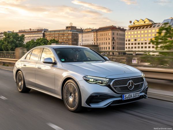 Chi Phí Lăn Bánh Mercedes E450 Tại Các Tỉnh Thành