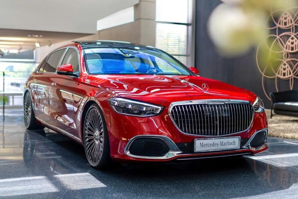 Điểm nổi bật của MercedesMaybach S680: Sang trọng và Hiệu suất đỉnh cao