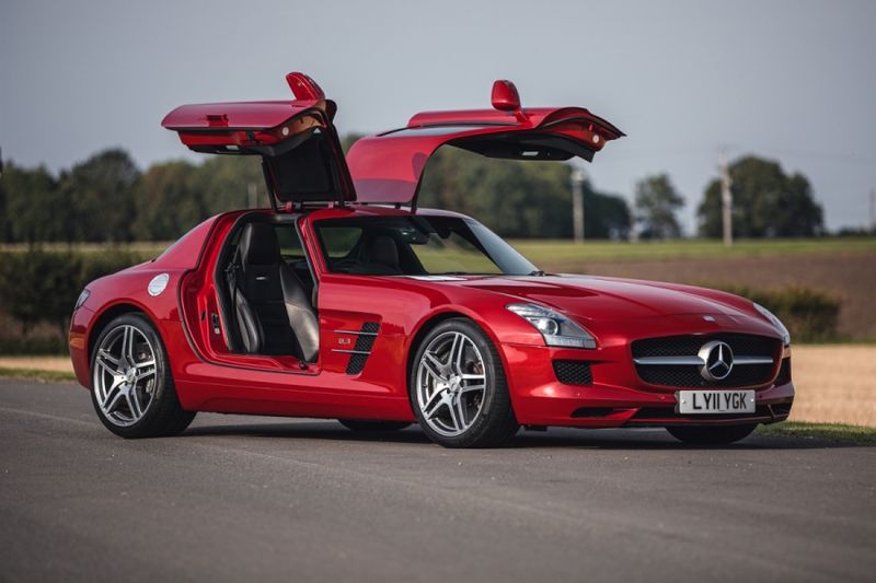 Đánh Giá Mercedes SLS AMG: Liệu Có Phải Là Khoản Đầu Tư Đáng Giá?